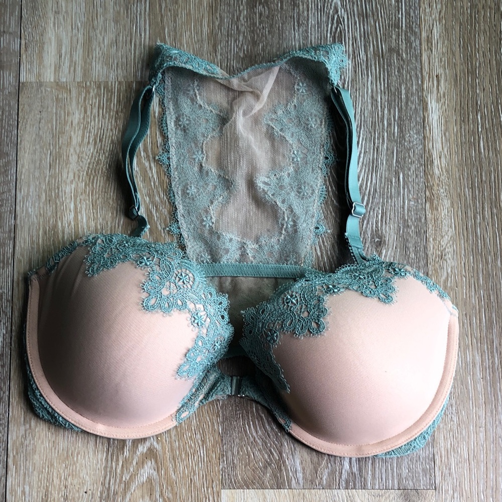 Victoria's Secret Nude and Teal Lace Push-Up Bra